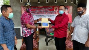 Ketut Rameo Sosialisasi Peraturan Adapatasi Kebiasaan Baru di Kampung Sungai Nibung