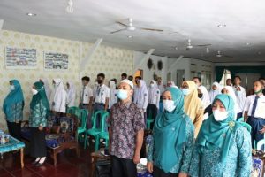 TP PKK Kabupaten Pesisir Barat Sosialisasi Pola Asuh Anak dan Remaja