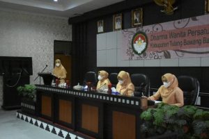 Mamiyani Fahrizal Silaturahmi Pembinaan Tertib Administrasi Dharma Wanita Tubaba
