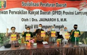 Anggota DPRD Lampung Jauharoh Sosperda AKB di Desa Terbanggiagung