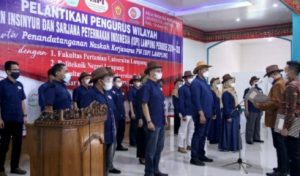 Gubernur Arinal Berharap Sarjana Peternakan Perkuat Visi Pembangunan Ekonomi Berbasis Pertanian