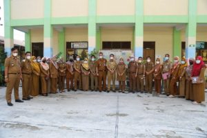 Bupati Pesisir Barat Monitoring Pelaksanaan Ujian Tingkat Sekolah Dasar