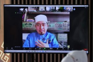 Arinal Hadirkan Ustad Solmed di Pengajian Ramadhan 1442 H