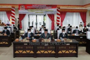 Rapat Paripurna DPRD Lamsel Usulan Pengesahan Bupati dan Wakil Bupati Terpilih Hasil Pilkada 2020