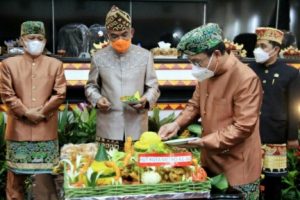 DPRD Paripurna Hari Jadi ke-84 Kota Metro, Walikota Wahdi Buka Keran Kreasi dan Inovasi