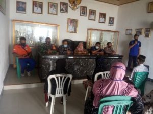 20 KPM Pekon Negeri Ratu Ngambur Terima BLT- DD, Peratin Terapkan Protokol Kesehatan