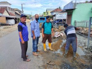 Peratin Negeri Ratu Ngambur Gemar Turun Lapangan