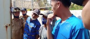 Dinilai Membahayakan, Tower PT Petrlindo Disegel Warga Negeri Ratu Ngambur