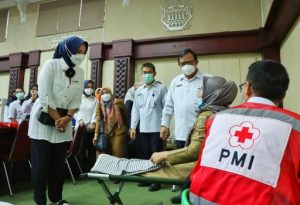 Peringati Hari Donor Sedunia, Riana Sari Arinal Sosialisasi Aplikasi Donorku