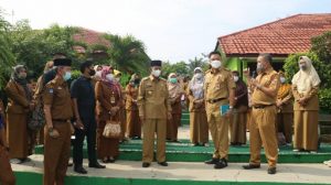 Bupati Lampung Utara Tinjau Hari Pertama Pembelajaran Tatap Muka Terbatas