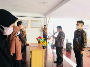 Wakil Bupati Zulqoini Lantik Pengurus Potensial.id Kabupaten Pesisir Barat
