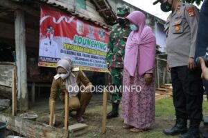 Launching Bantuan Bedah Rumah, Secara Pribadi Winarti Sumbang Rp 10 Juta
