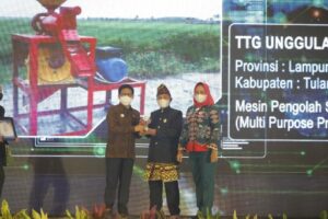 Tulangbawang Raih Juara III Kategori Teknologi Tepat Guna Unggulan 2021