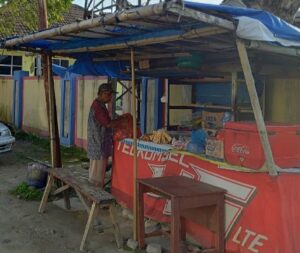 Omset Pedagang Terjun Bebas, Suyoto: Hasil Jualan Hanya Cukup untuk Jajan Cucu