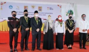 Mingrum Gumay: Saya Bangga Empat Kader PDI Perjuangan Terima Penghargaan ITERA