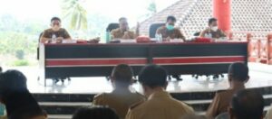 Bupati Lampung Selatan Minta Seluruh Tim Satgas Covid-19 Lebih Serius Tangani Persoalan Vaksinasi