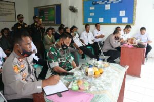 Bupati Pesibar Pastikan Hutang Petani Plasma dengan PT KCMU Lunas Sejak 2005