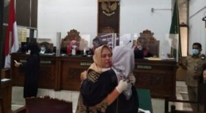 Divonis Bebas Murni, Nurhasanah: Alhamdulilah Hakim Adil dan Allah Membantu