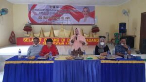 Wakil Ketua I DPRD Lampung Sosialisasi PIP dan WK di Desa Cipadang