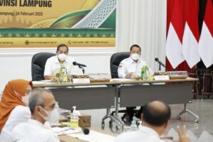 Gubernur Lampung Ingatkan Bupati/Walikota Awasi Distribusi Minyak di Wilayah Masing–masing