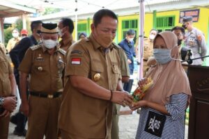 Pemprov Lampung Gelar Operasi Pasar, Distribusikan 6000 Liter Minyak Goreng