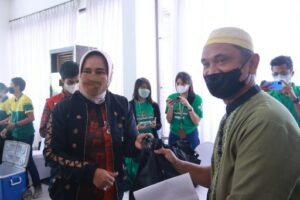 Ketua PMI Provinsi Lampung Tinjau Pelaksanaan Vaksinasi Booster 5000 Dosis