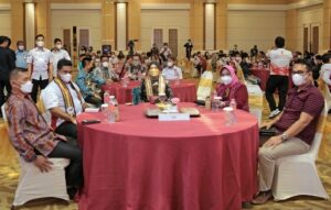 Wagub Chusnunia Hadiri Penutupan Perlombaan E-Sports Piala Gubernur