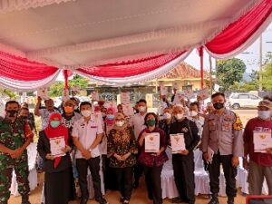 Kostiana Berharap Perda Ini Bisa Ciptakan Keharmonisan Keluarga