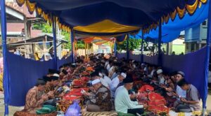 Sempat Terhenti 2 Tahun, Tradisi Ngejalang di Kuburan Pusaka Tambak Balak Kembali Digelar