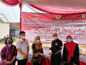 Kostiana Sosialisasi Perda Pembangunan Ketahanan Keluarga