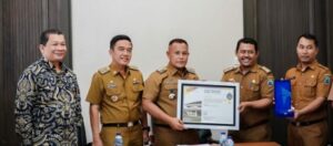 Lampung Selatan Raih Penghargaan Terbaik 1 Kategori Pengelolaan Kepegawaian