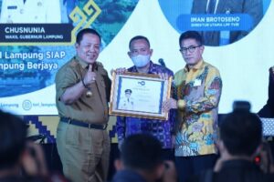 Gubernur Arinal Terima Penghargaan atas Dukungan Pengembangan LPP TVRI Stasiun Lampung