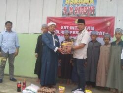 Dua Pondok Pesantren Terima Sembako dari Polres Pesisir Barat