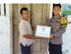 Polres Pesisir Barat Berikan Bantuan Sembako
