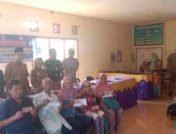Pekon Labuhan Mandi Bagikan BLT-DD Tahap Pertama