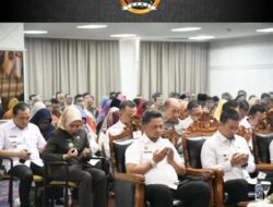 Sekretaris DPRD Lampung Tina Melinda Hadiri Penyerahan Tali Asih Anggota Korpri Pemprov Lampung