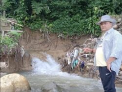 Irigasi Jebol Ratusan Hektare Sawah Terancam Tak Digarap