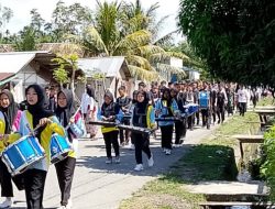 Jelang Hari Pahlawan, Pelajar Padang Guci Hilir Laksanakan Pawai