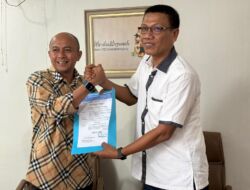 PWI Lampung Serahkan SK Manajer Biliar Porwanas 2027 pada Afrizal